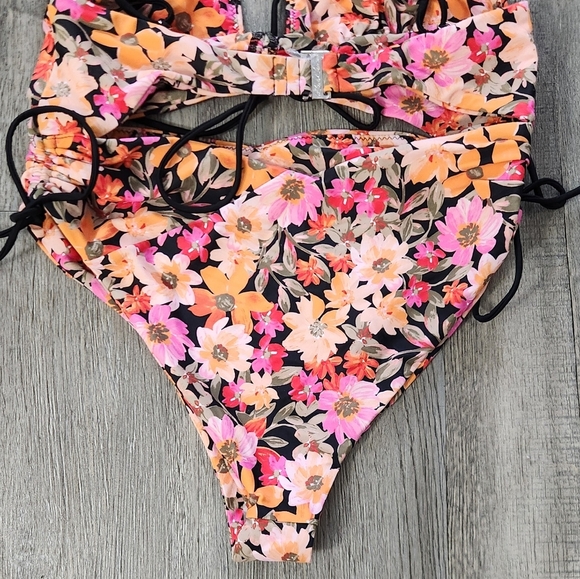 New!For Love And Lemons Vienna One Piece Swimsuit - Picture 8 of 12